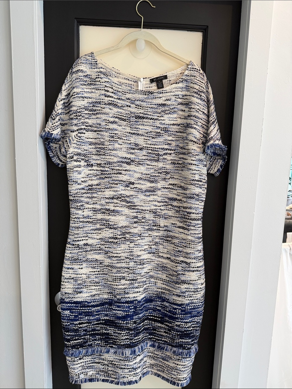 St. John Blue and White Tweed Short Sleeve Shift Tunic